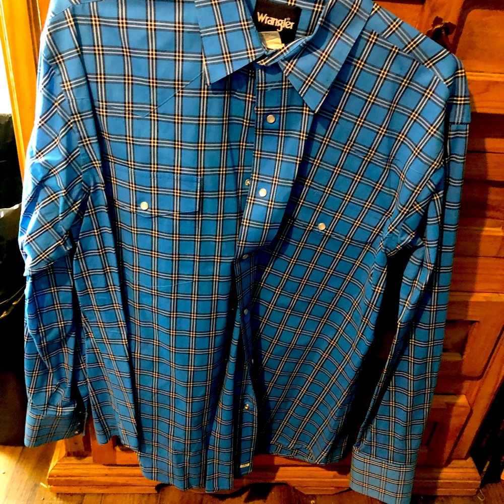4 Wrangler Shirts, sold separately or buy 1 get 1 free.